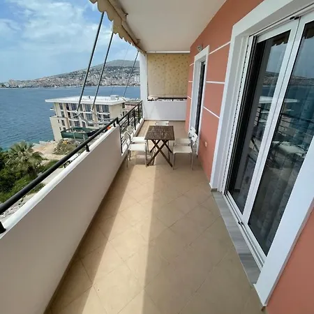 Sunny * Σαράντα